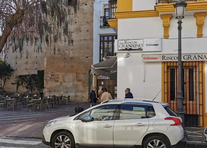 Отель Porvera Jerez Centro